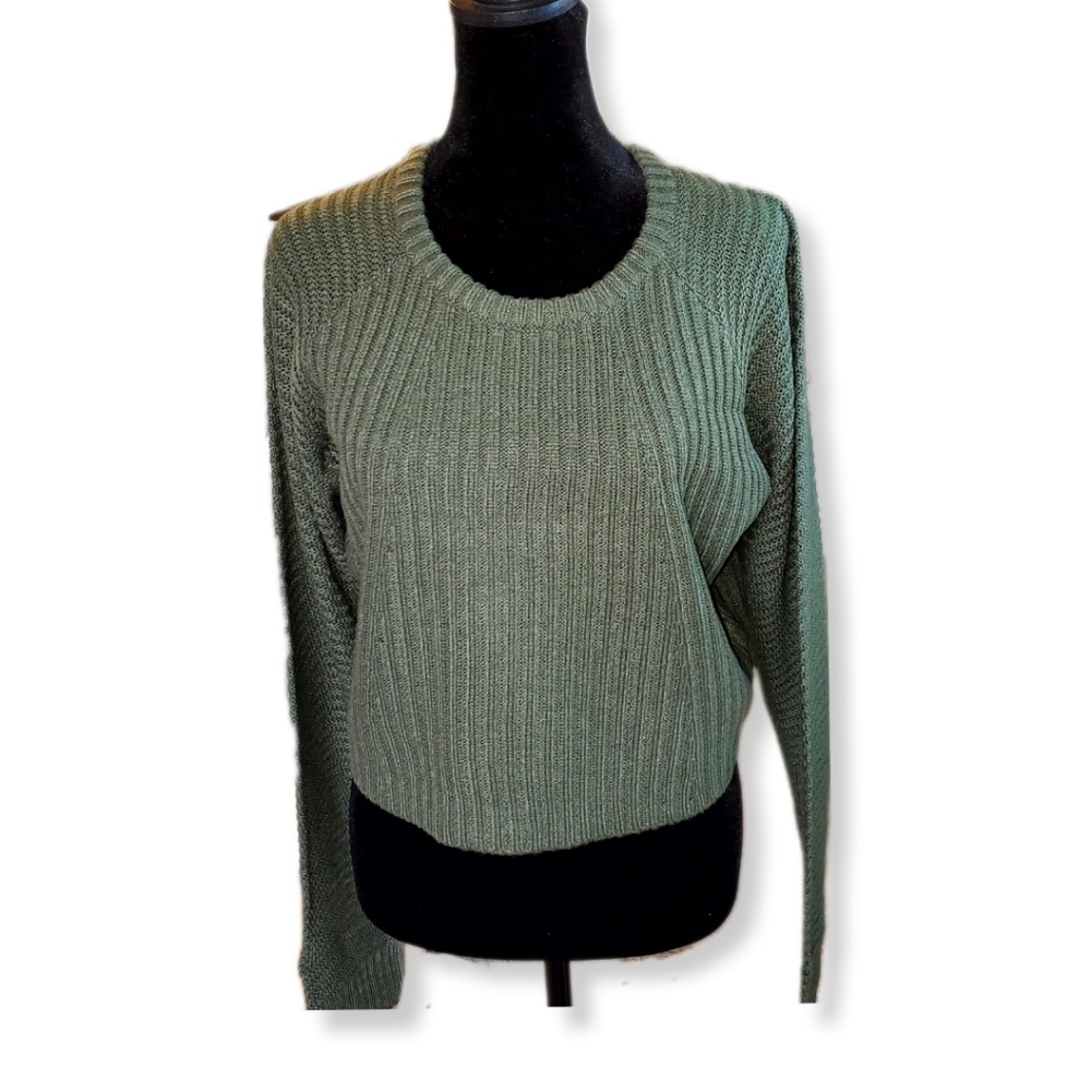NWT PrettyLittleThing Khaki Long Sleeve Cropped Rib Knit Sweater Sz XL